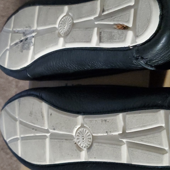 UGG Loafer - Picture 6 of 6